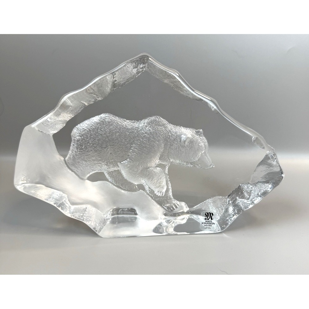 Mats JonassonGruzzly Bear Crystal Sculpture Paperweight Signed #3607